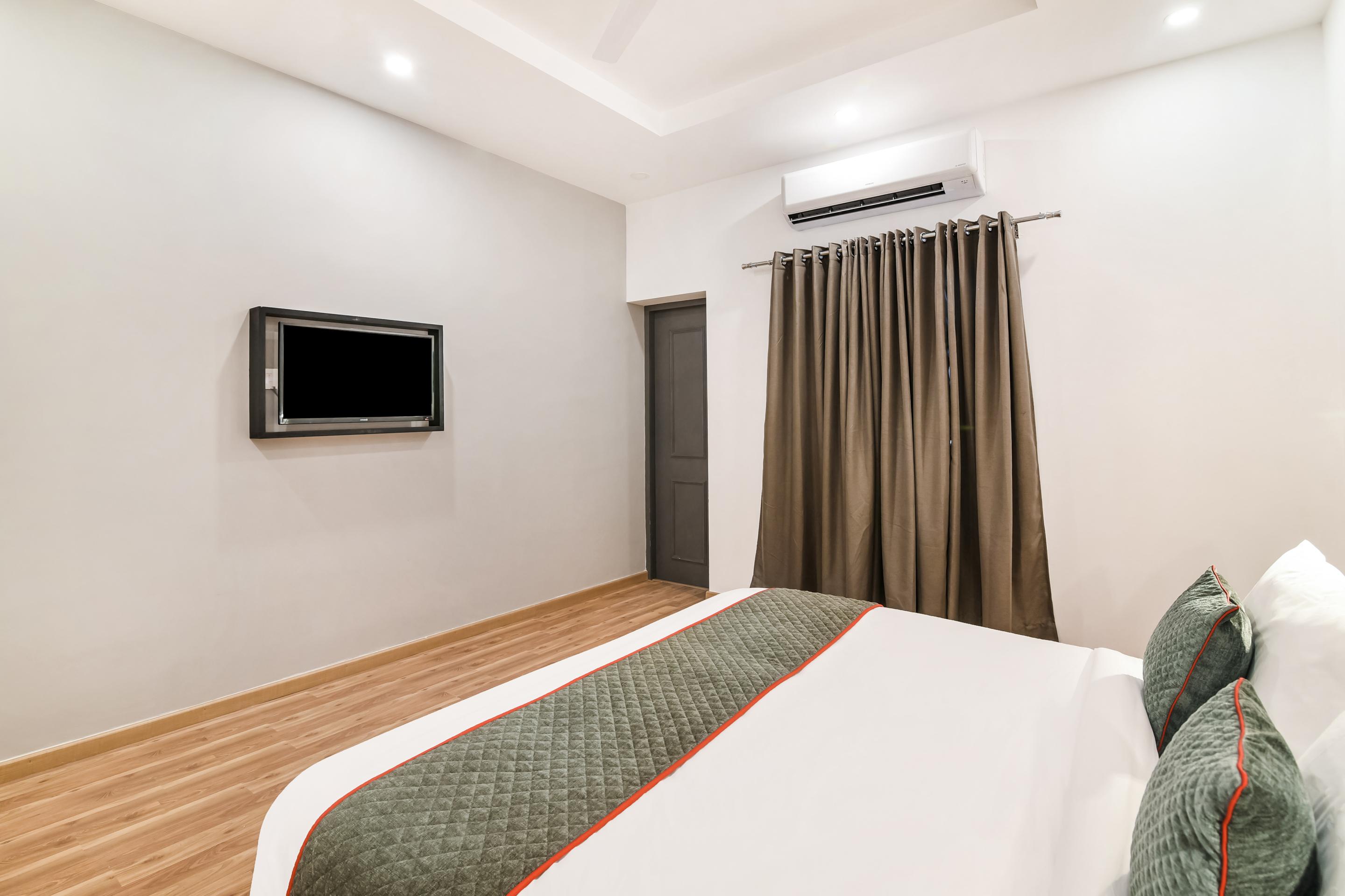 Oyo Townhouse 091 Nungambakkam Hotel Ченай Екстериор снимка