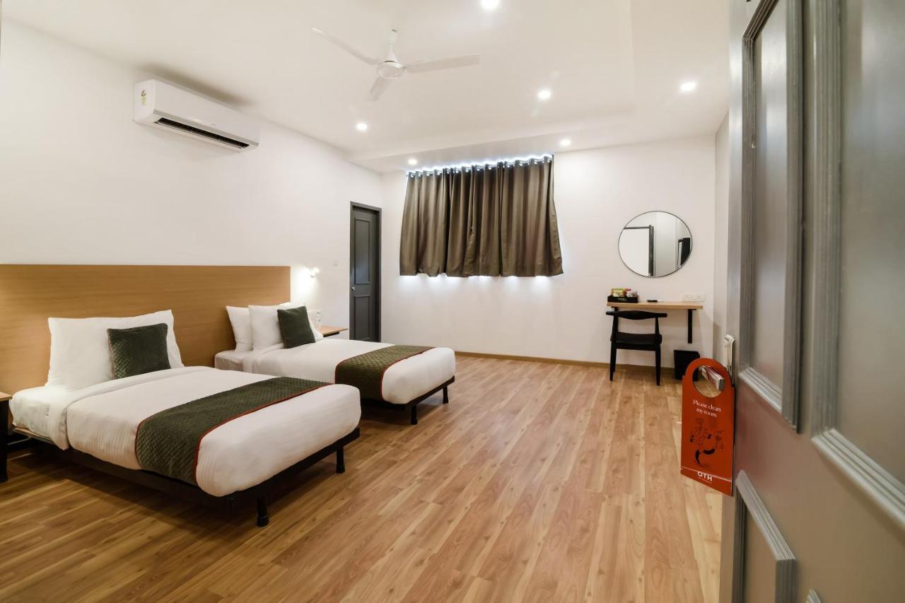 Oyo Townhouse 091 Nungambakkam Hotel Ченай Екстериор снимка